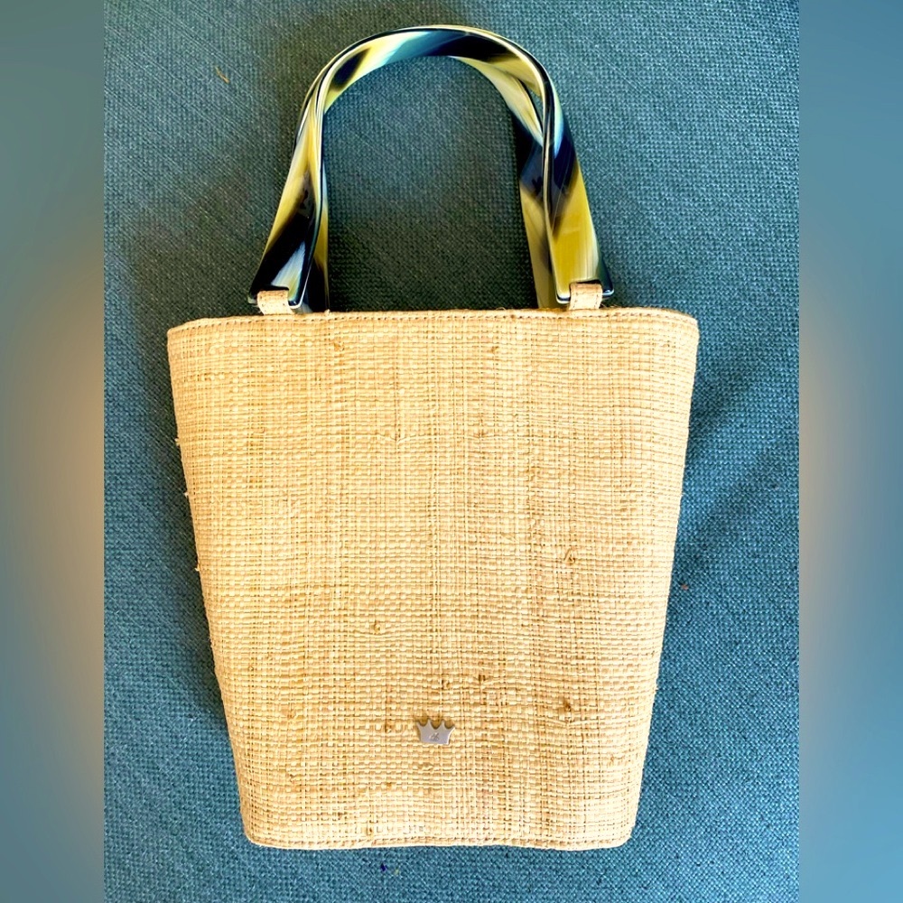 Elaine Turner Design Bucket Bag